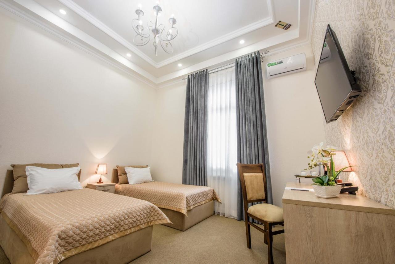 Huzur Hotel Ташкент Экстерьер фото