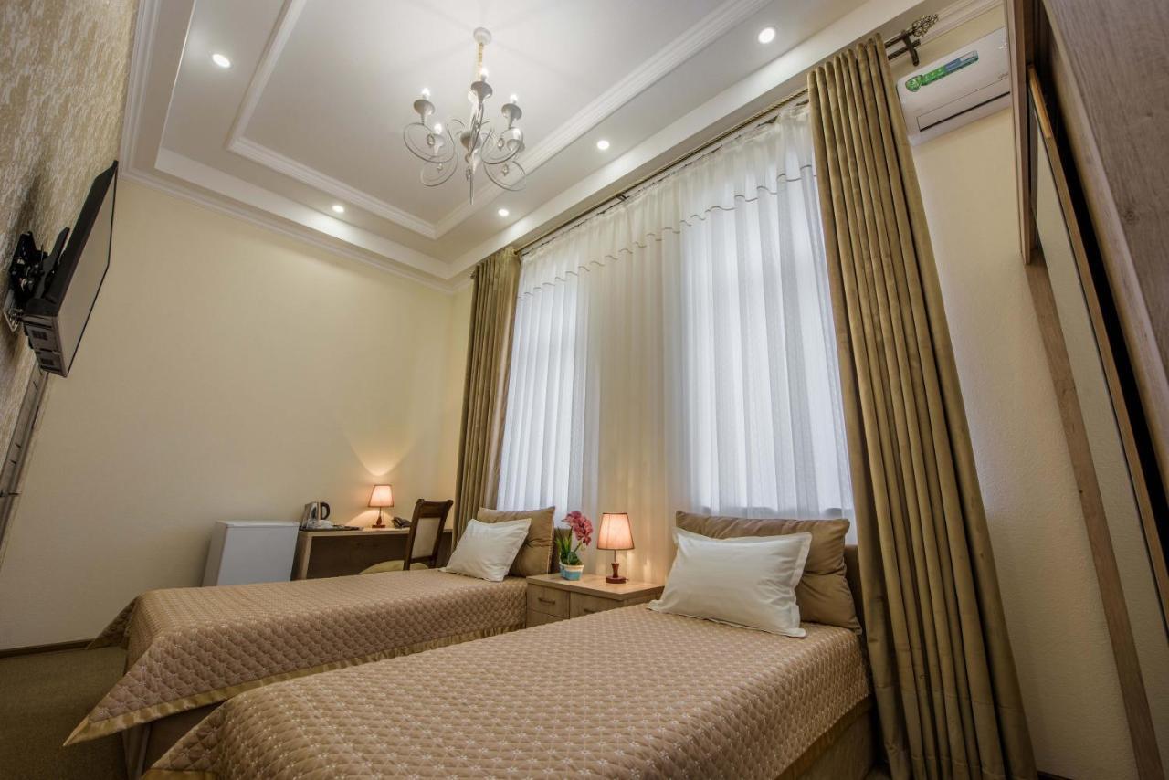 Huzur Hotel Ташкент Экстерьер фото