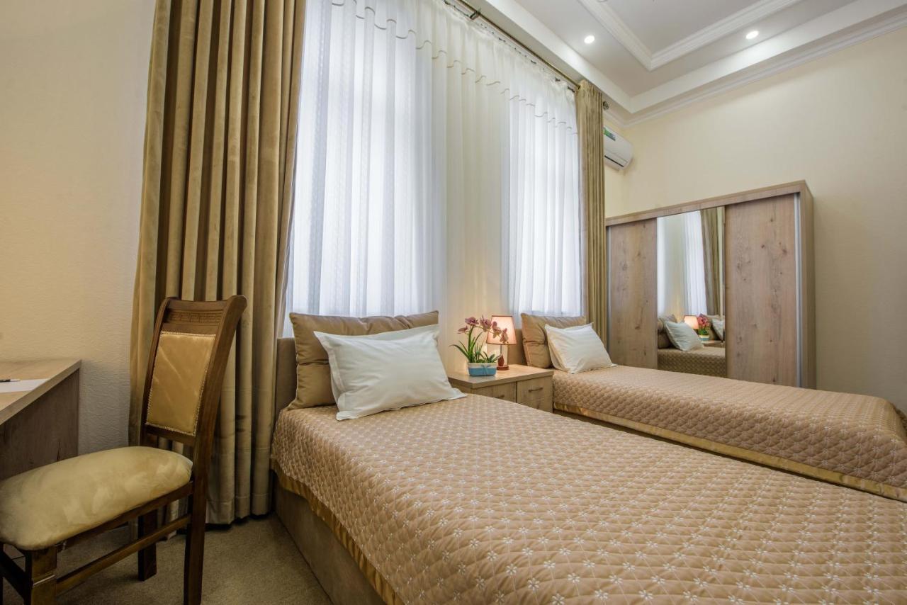 Huzur Hotel Ташкент Экстерьер фото